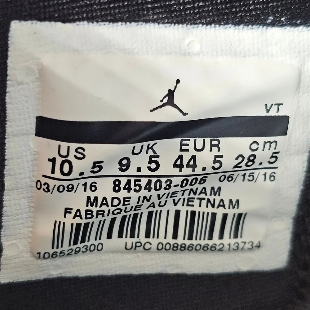 Jordan Trainer 1 Low Black White Infrared Elephant Print 845403-006 Mens 10.5